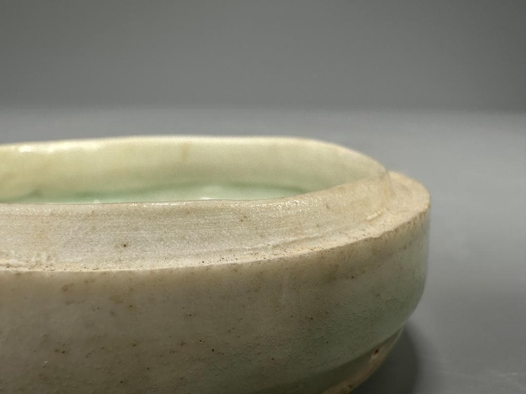 中国美術　景徳鎮窯　湖田窯　影青釉　青白磁　香合　蓋物　時代物唐物　宋　香道具