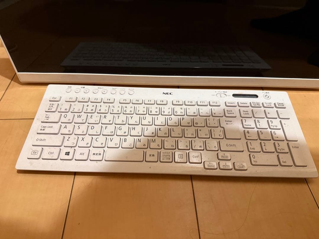 NEC LAVIE A2365CA（中古美品）