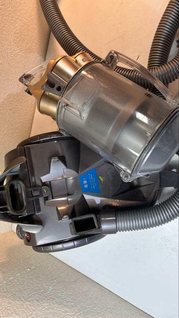 d*o様 dyson DC12 dサイクロンクリーナー 掃除機 PLUS