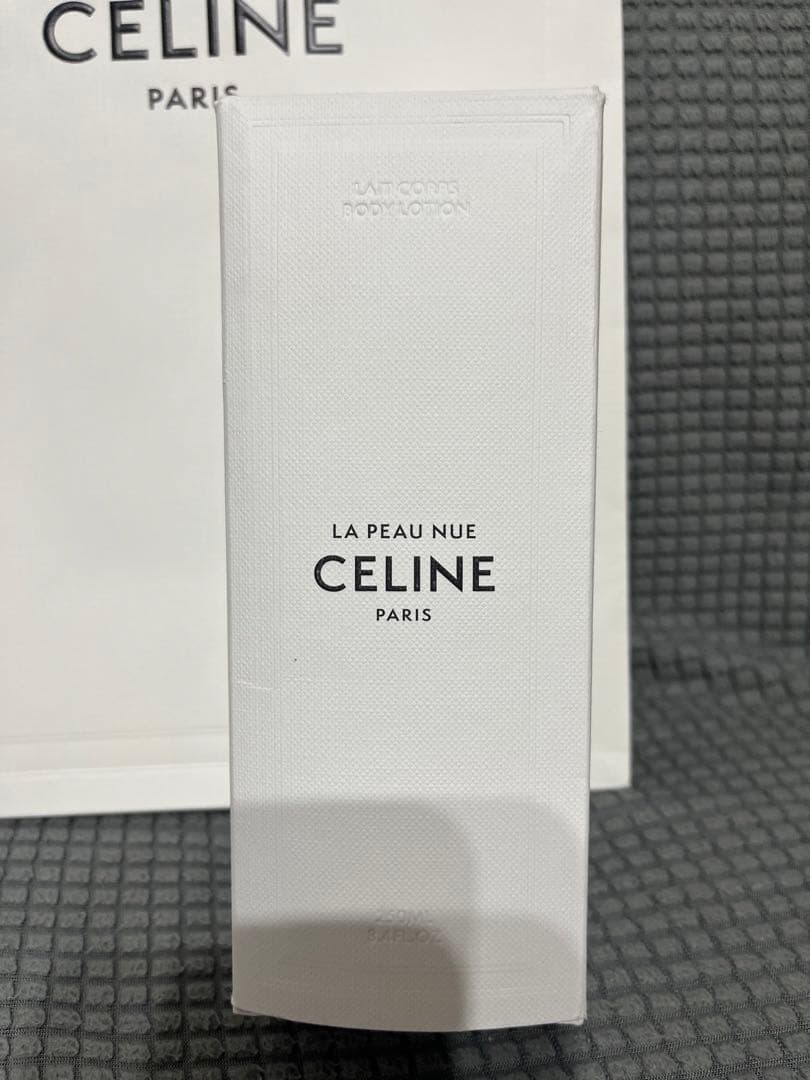 CELINE LA PEAU NUE ボディローション 250ml セリーヌ