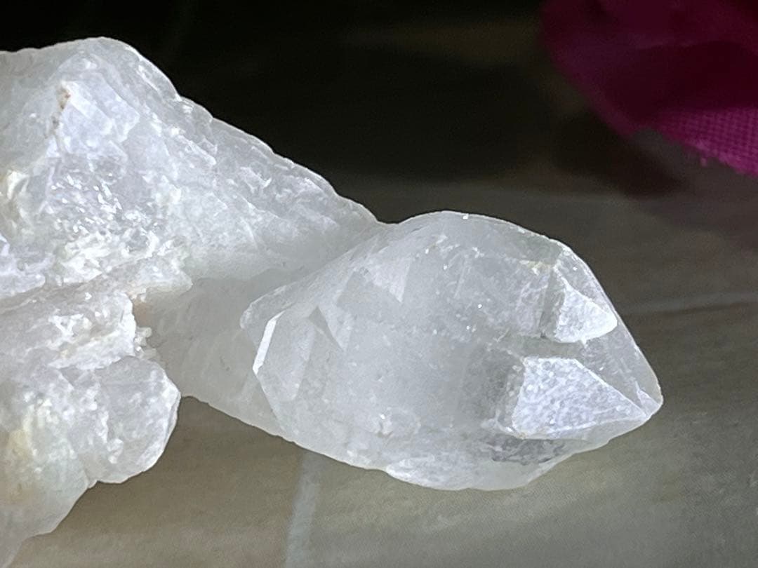 マルチターミネーション✨　ヒマラヤ　マニカラン産　ピンク水晶  原石　クラスター