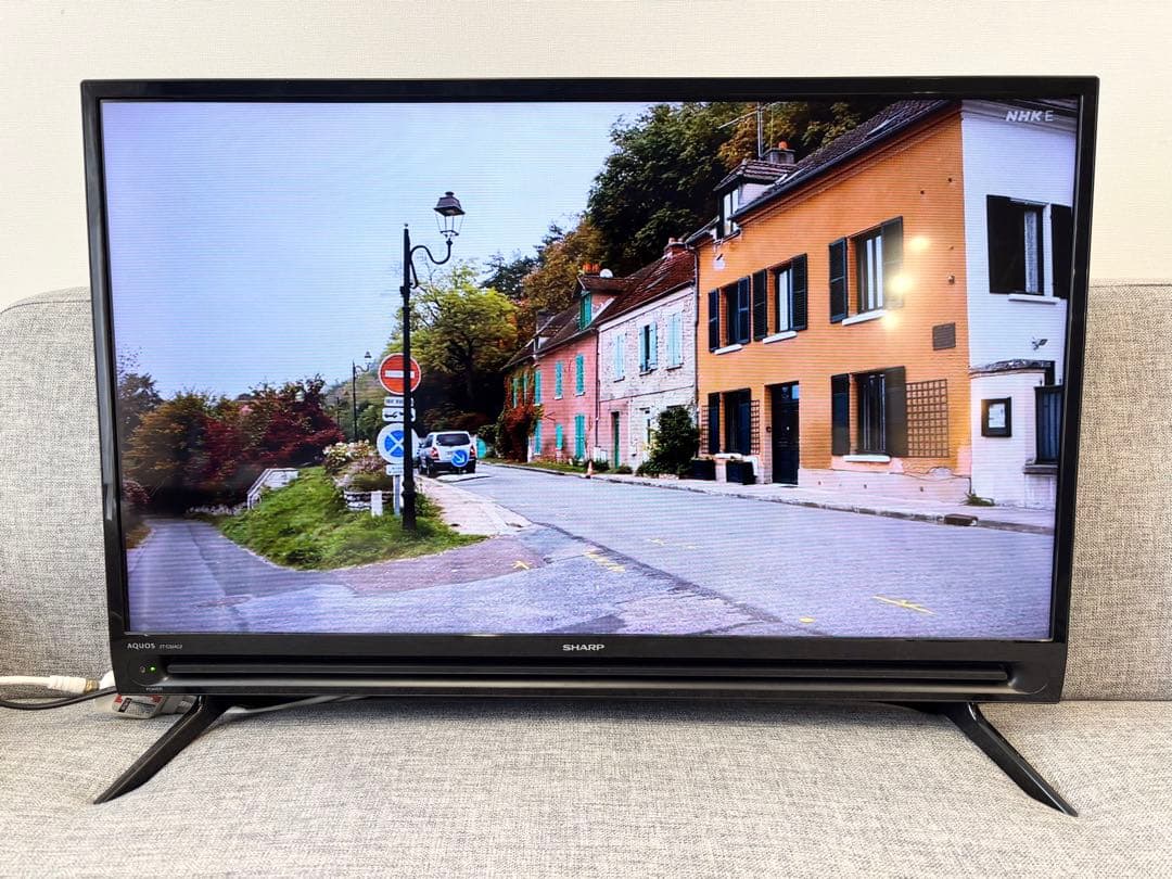 SHARP 32インチ液晶テレビ 2T-C32AC2