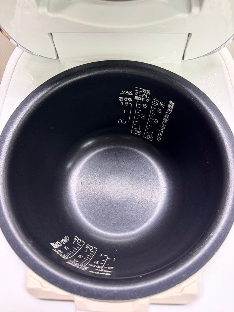 象印 NW-JS10 圧力IH炊飯器 5.5合炊き ホワイト 2017年製