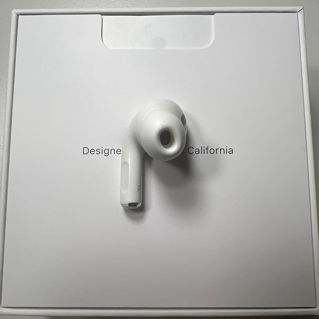 AirPods Pro 第2世代　lightning 右耳 A2698 [21]