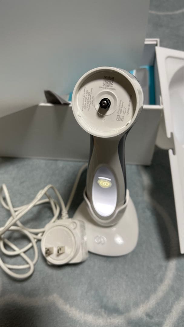 LumiSpa 洗顔ブラシ ホワイト