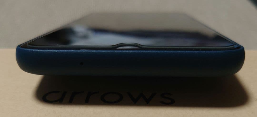 ◆ドコモ◆ F-52E arrows We2 ネイビーグリーン