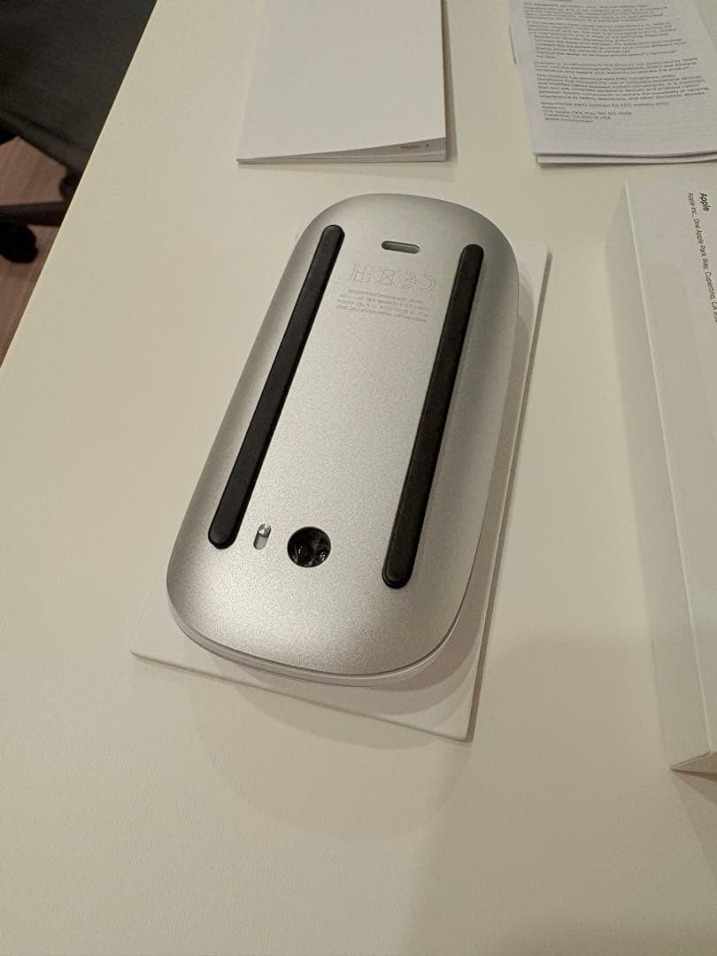 Apple Magic MouseUSB-C最新モデル美品 A3204ほぼ未使用