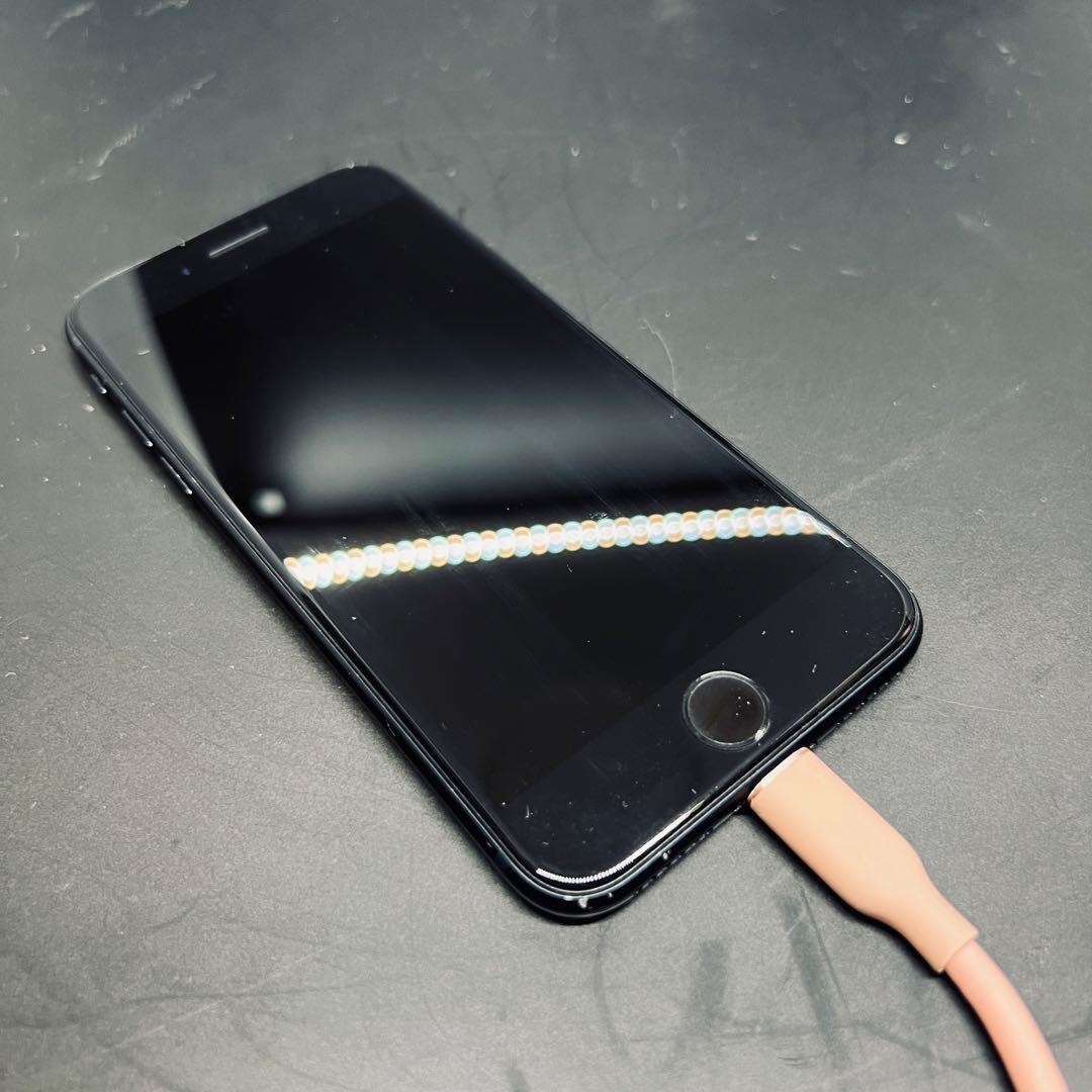 【SIMフリー】 iPhone SE 第3世代 64GB ブラック SE3 本体
