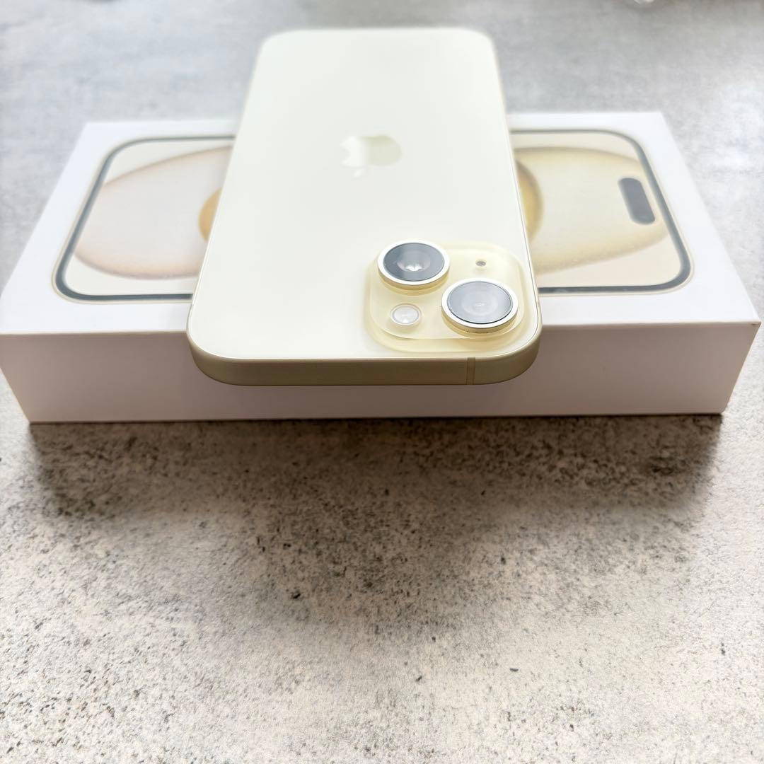 iPhone 15 イエロー 128GB 本体