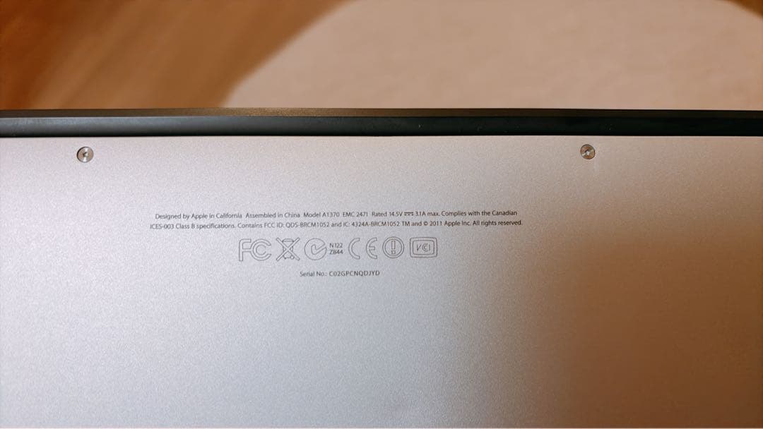 MacBook本体 Apple MacBook Air 11-inch mid2011