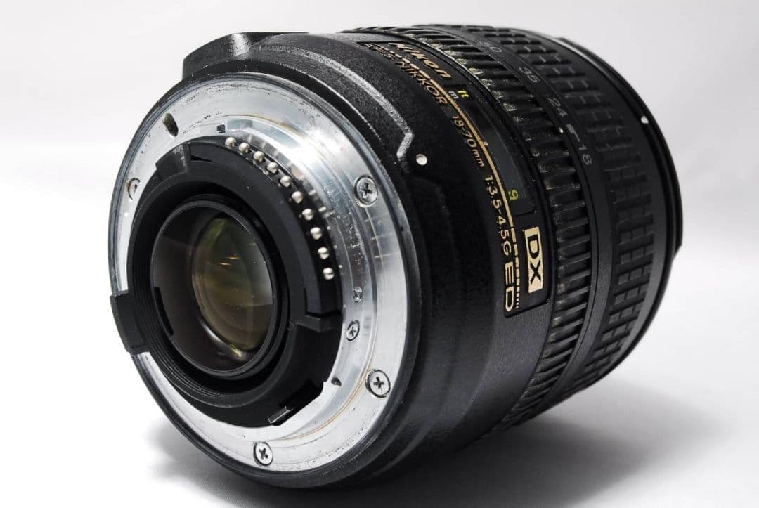 【決算セール】名機CCDモデル Nikon D70s 高画質一眼レフ 人気機種