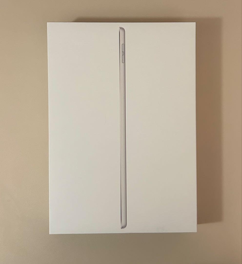美品 iPad 第9世代 バッテリー100% (カバー付き) シルバー
