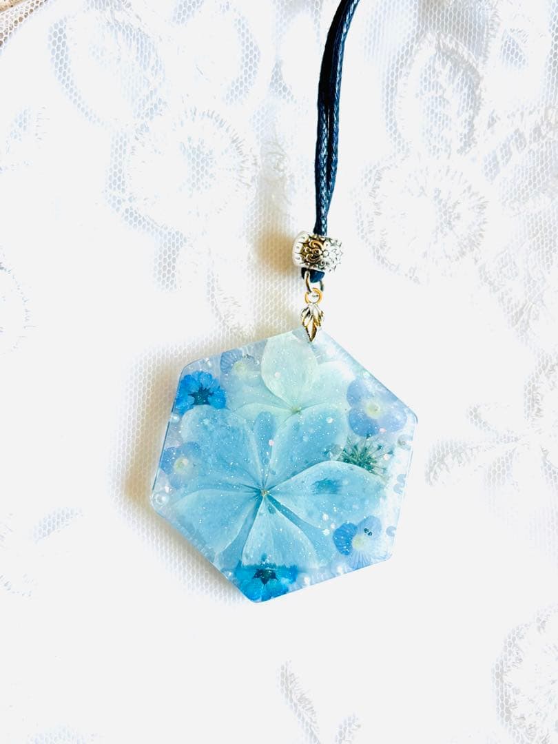 No.2071★ハンドメイド★紫陽花☆青涼☆フラワーレジンネックレス
