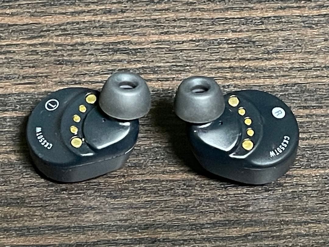 美品 オーディオテクニカSOLID BASS ATH-CKS50TW ブラック
