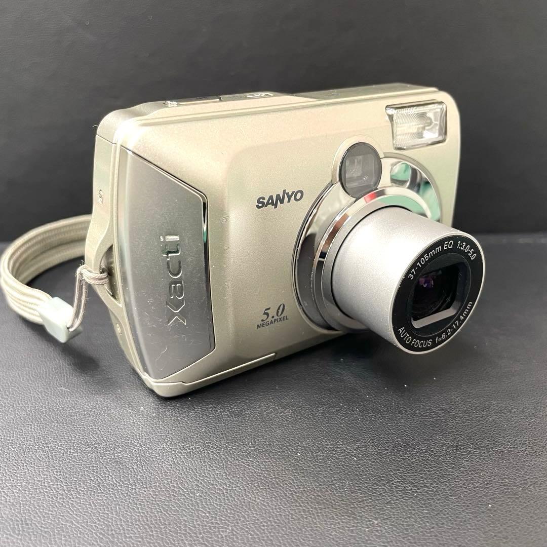 【TK】SANYO Xacti S5 コンデジ デジタルカメラ DSC-S5