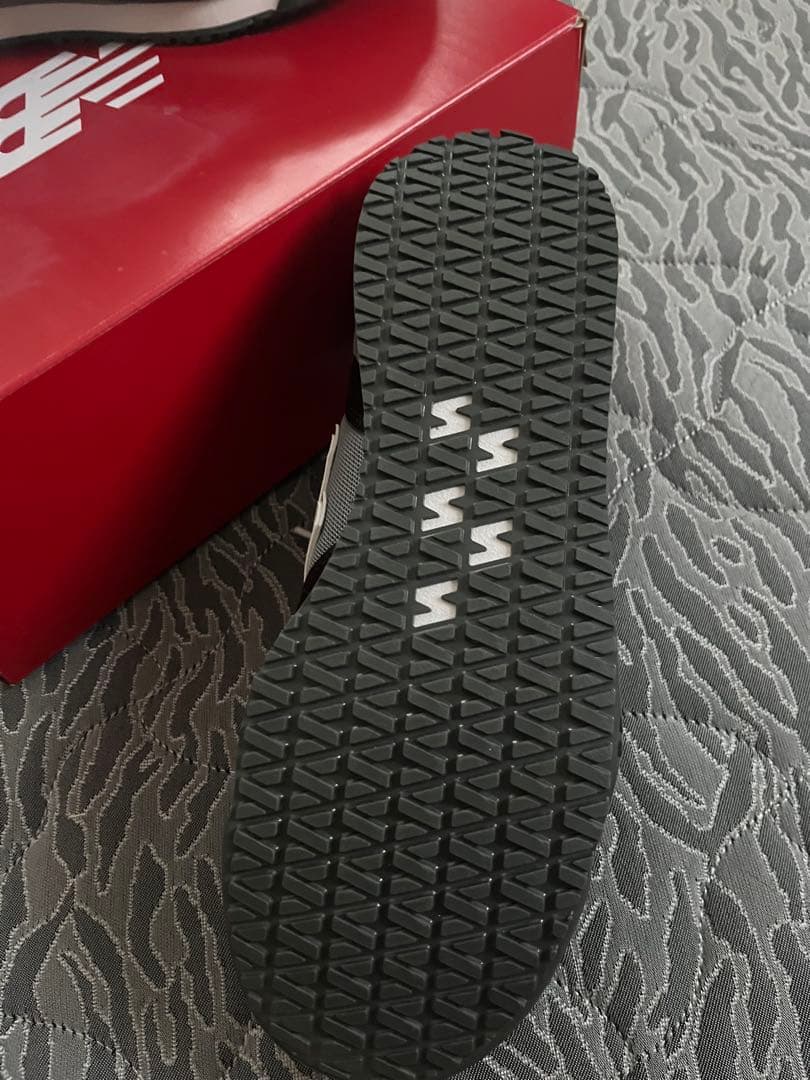 New Balance 安全靴　黒/灰　新品未使用