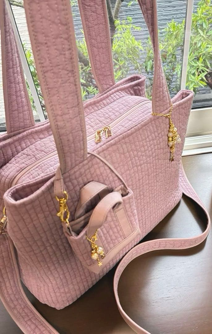A.ローズダスト　3ルームズバッグ　ヌビバッグ　ショルダーベルト付　真ん中高さ有