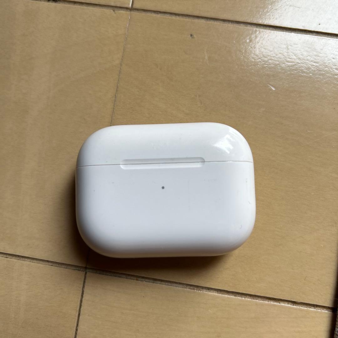 AirPods Pro 第1世代 本体 ホワイト 充電ケース付き