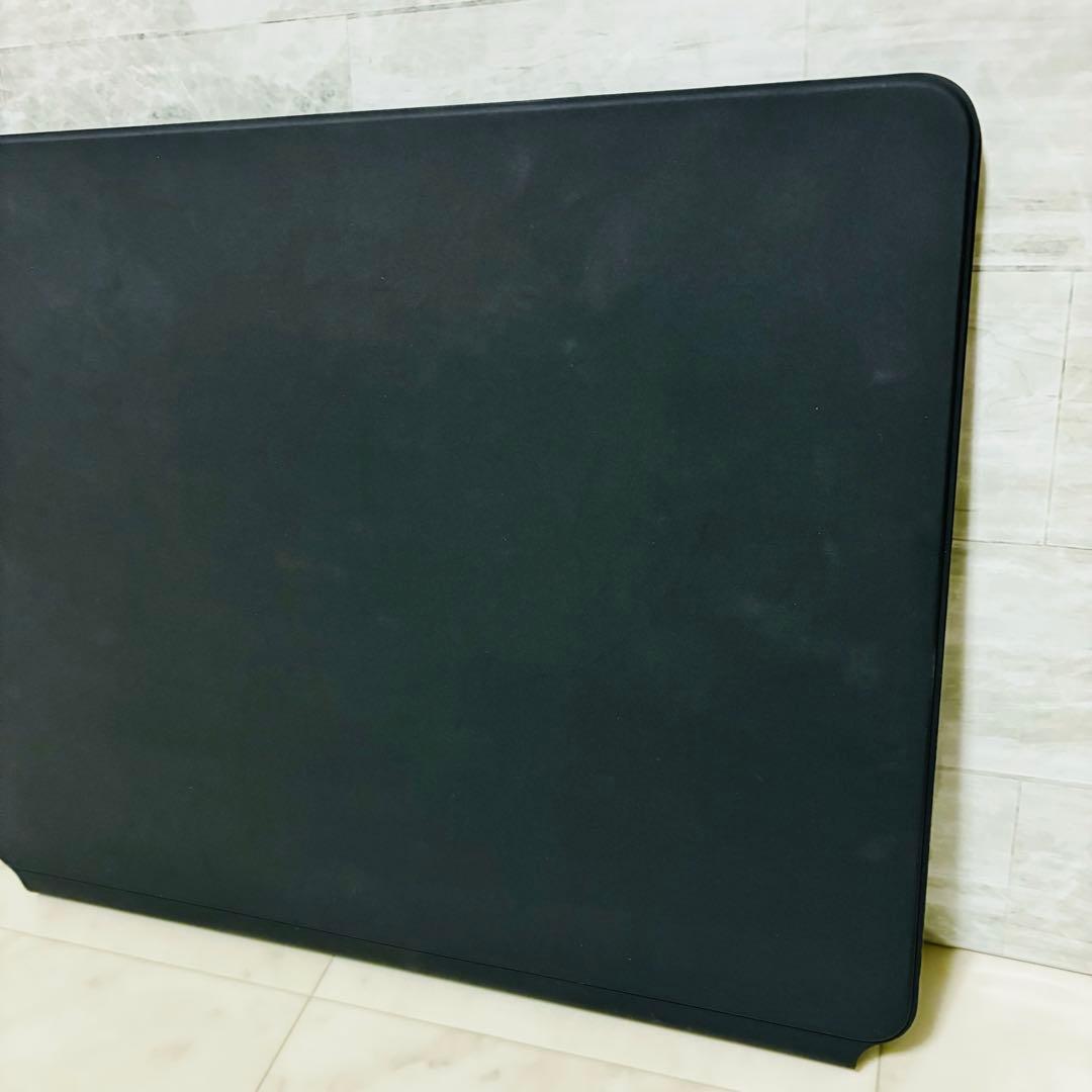 【美品】iPad Magic Keyboard 12.9インチ A2480