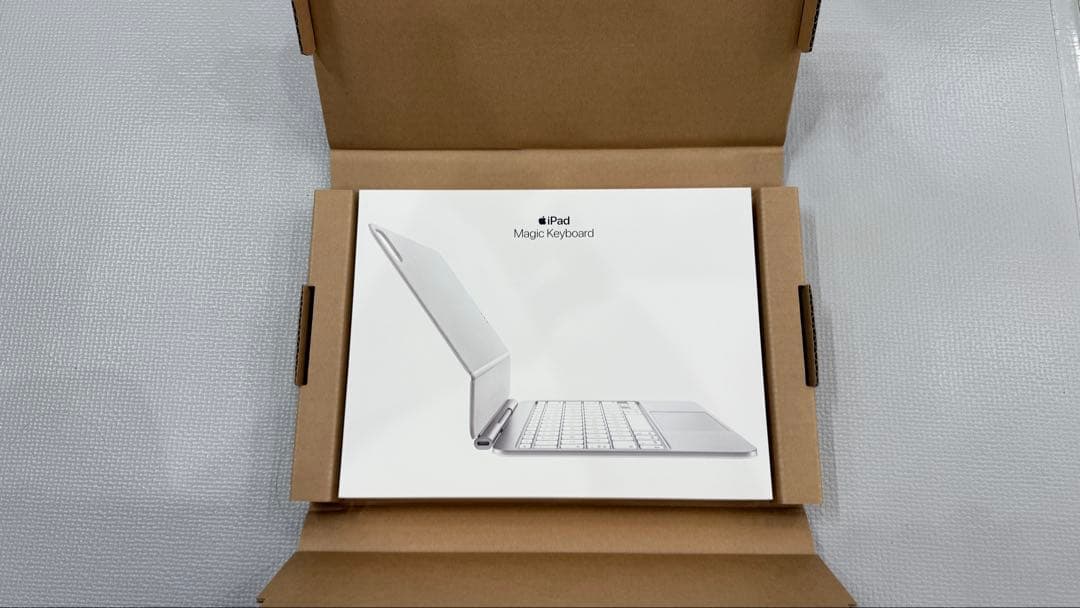 ぶ*ん様 Apple 11インチiPad Pro（M4）用Magic Keybo