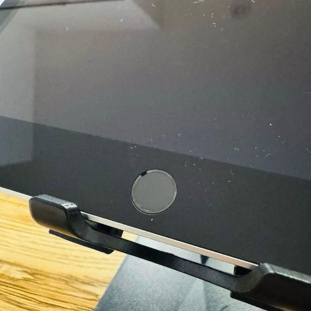 【美品】iPad 第9世代 64GB Wi-Fi シルバー 箱付き