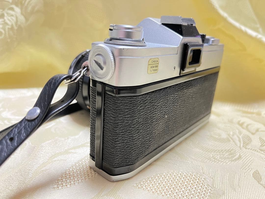 Canon　キャノン　FTb 明るいＦ1.4純正レンズ　フィルムカメラ