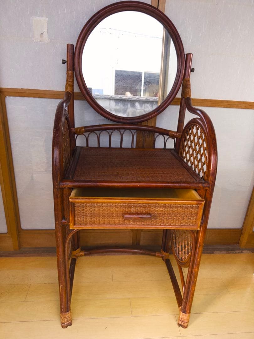 ラタン製円形鏡付きドレッサー ミラー ビンテージ
