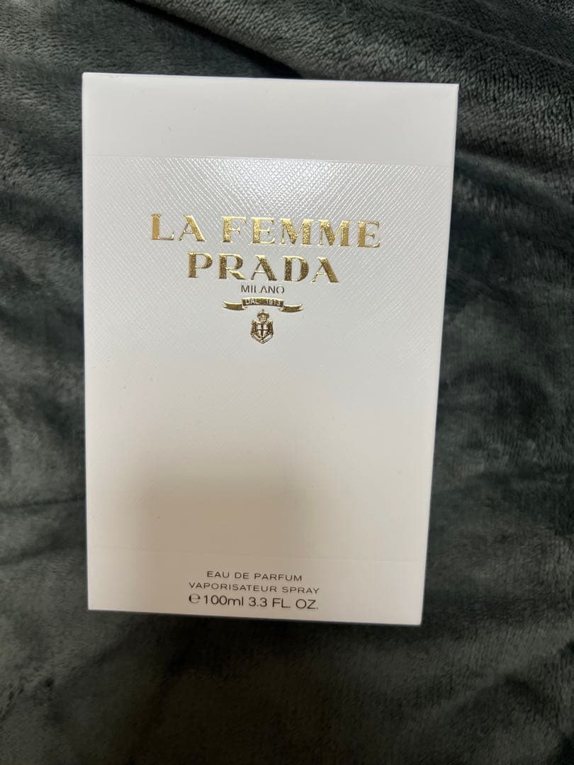 プラダ香水La Femme Prada Eau De Parfum 100ml