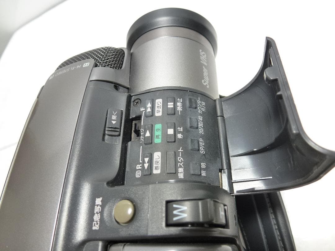 希少　大人気　動作品　Victor ビクター　ビデオカメラ　VHSCダビングに