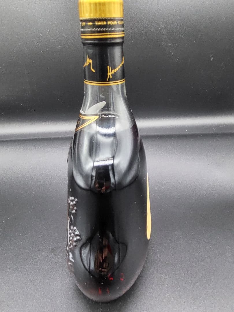 取りに来て頂けたら値引きします。Hennessy XO ブランデー　未開栓