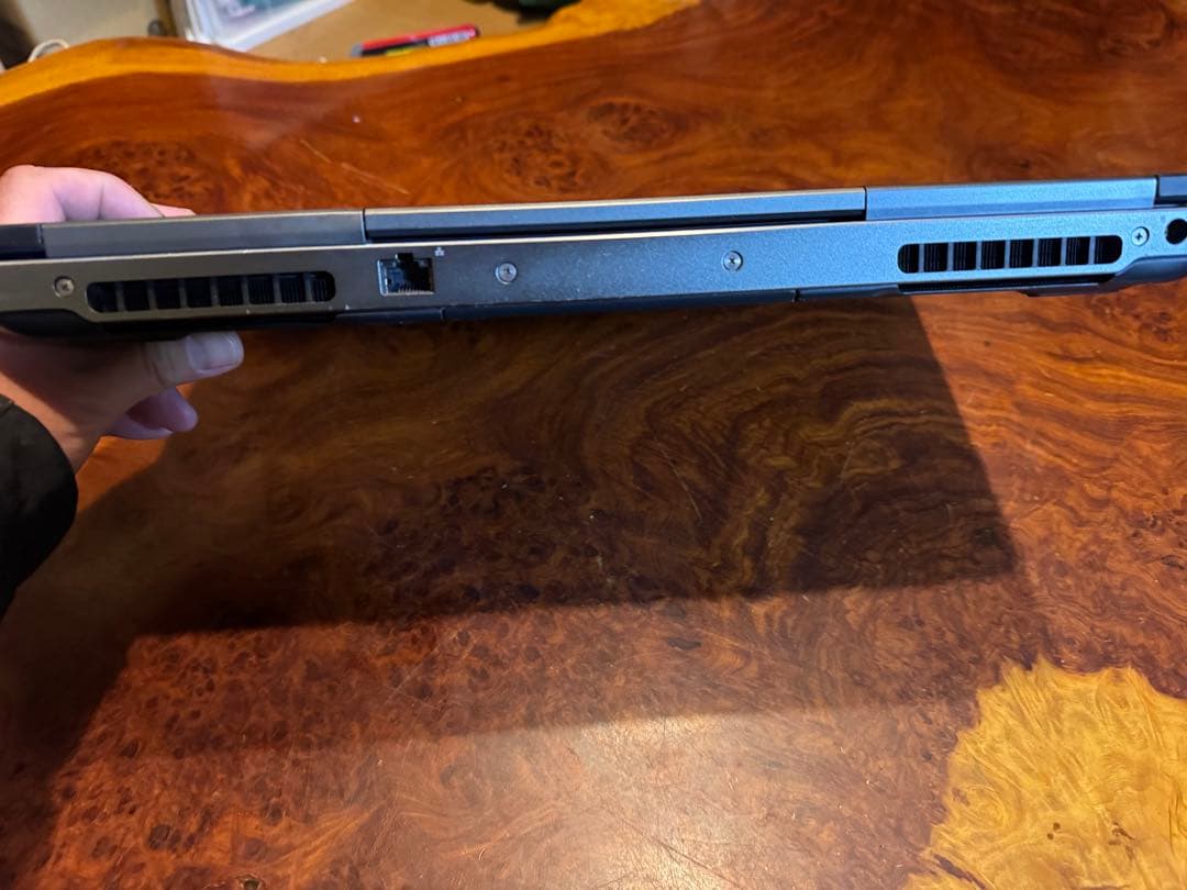 DELLノートパソコン7510 Core i7Windows10PRO ジャンク