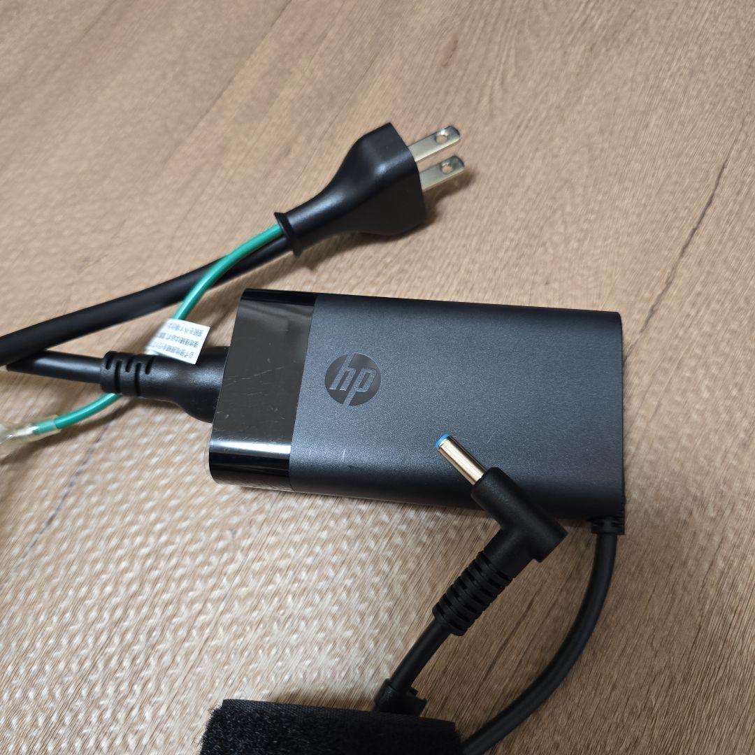 ほぼ新品　HP ENVY x360 Ryzen7 3700U 15型 16GB