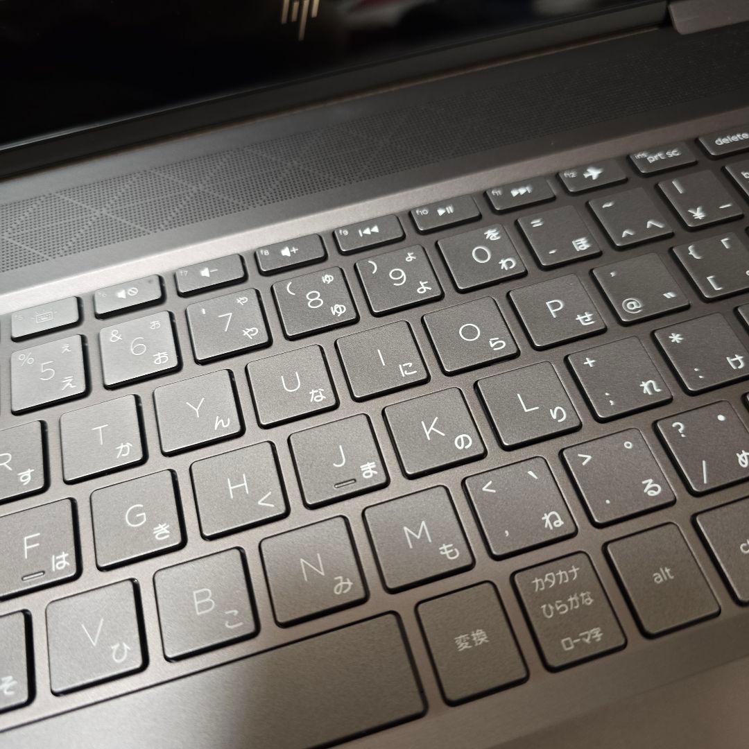 ほぼ新品　HP ENVY x360 Ryzen7 3700U 15型 16GB