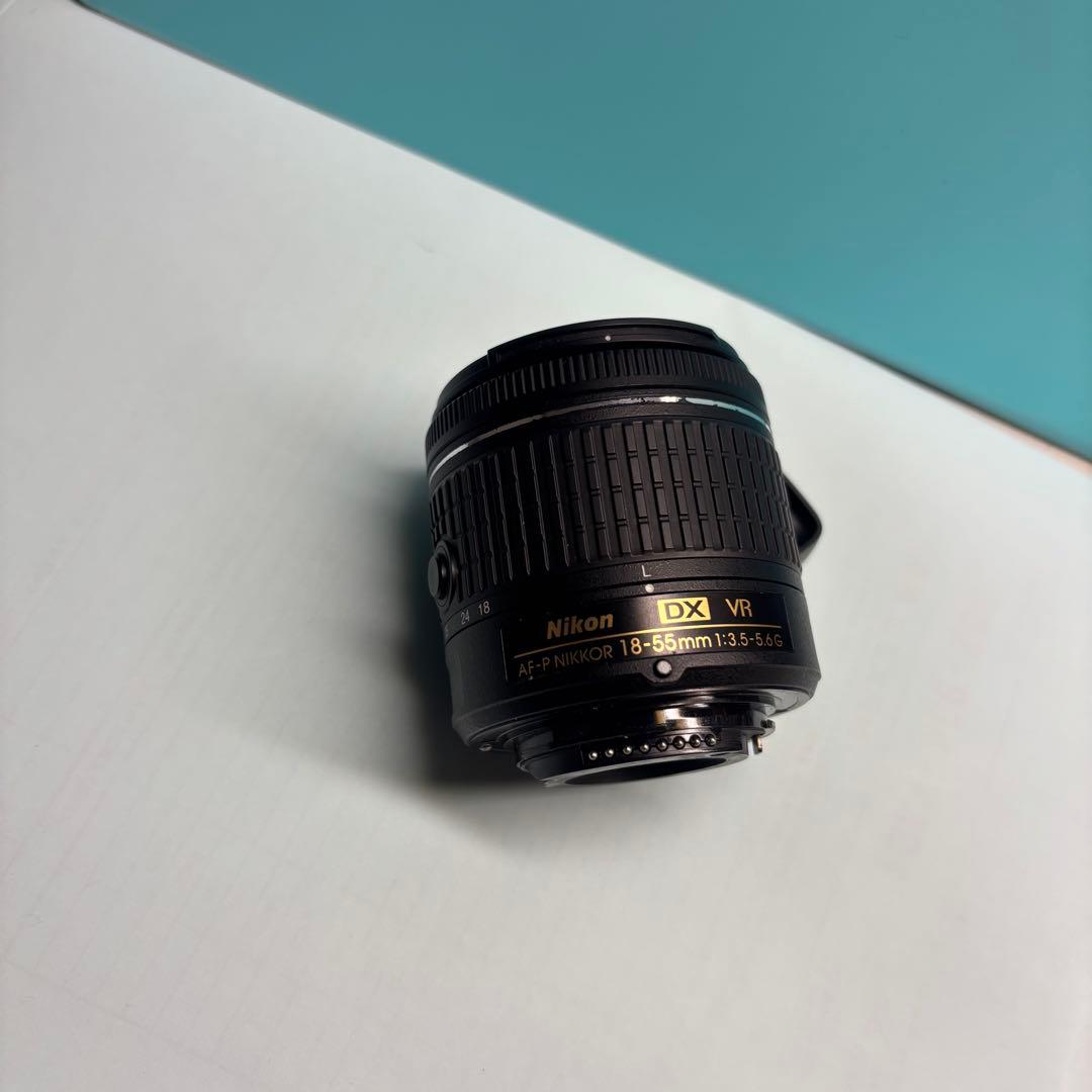Nikon D5600 デジタル一眼レフカメラ