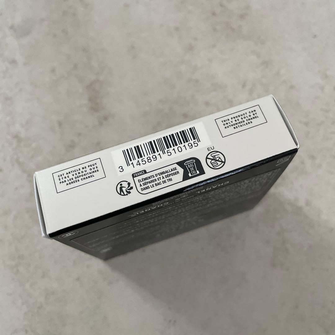 未使用新品CHANEL シャネル レキャトルオンブル 19 デニムドリーム