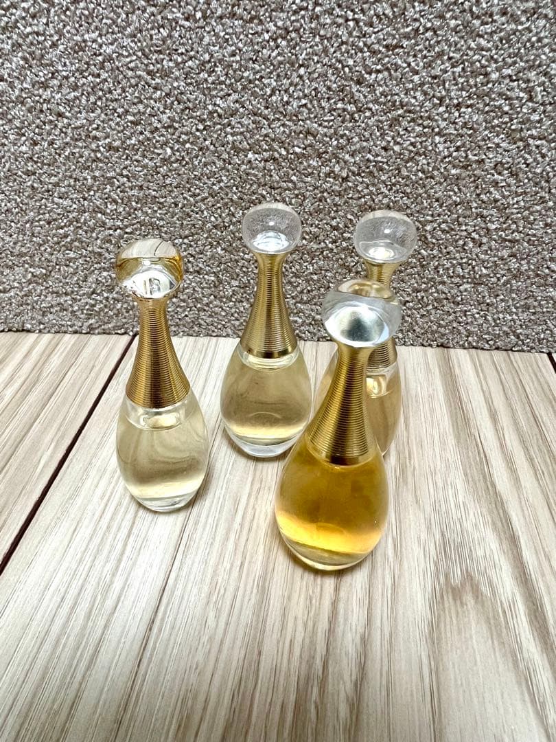 ディオール 香水 ミニ ボトル セット 新品 未使用 お得 Dior 持ち運び