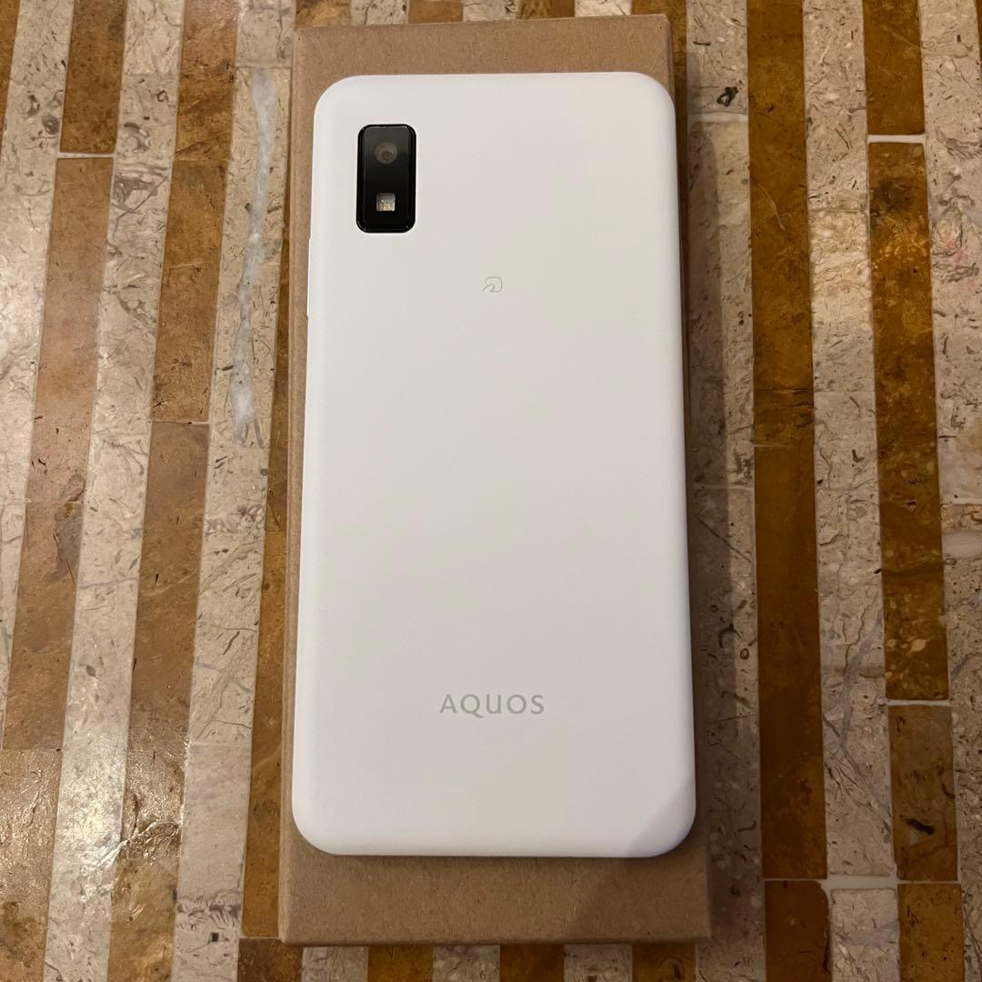 AQUOS wish 3 SH-M25 ホワイト(W)