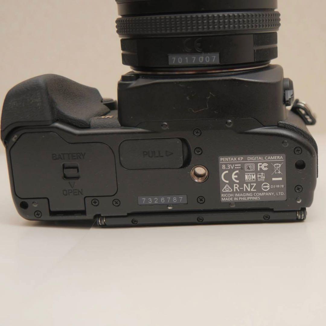 ペンタックスPENTAX KP 美品　標準ズームレンズセット　おまけ付き