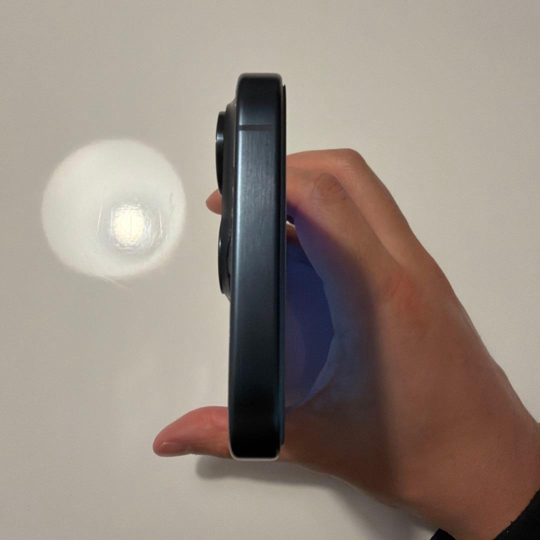 iPhone 15Pro 128GB本体-ブルーチタニウム-動作正常-背面割れ