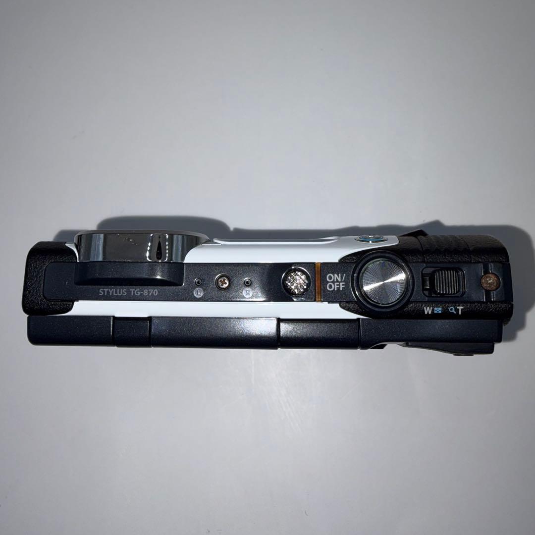 【良品】OLYMPUS オリンパス STYLUS TG-870 Tough
