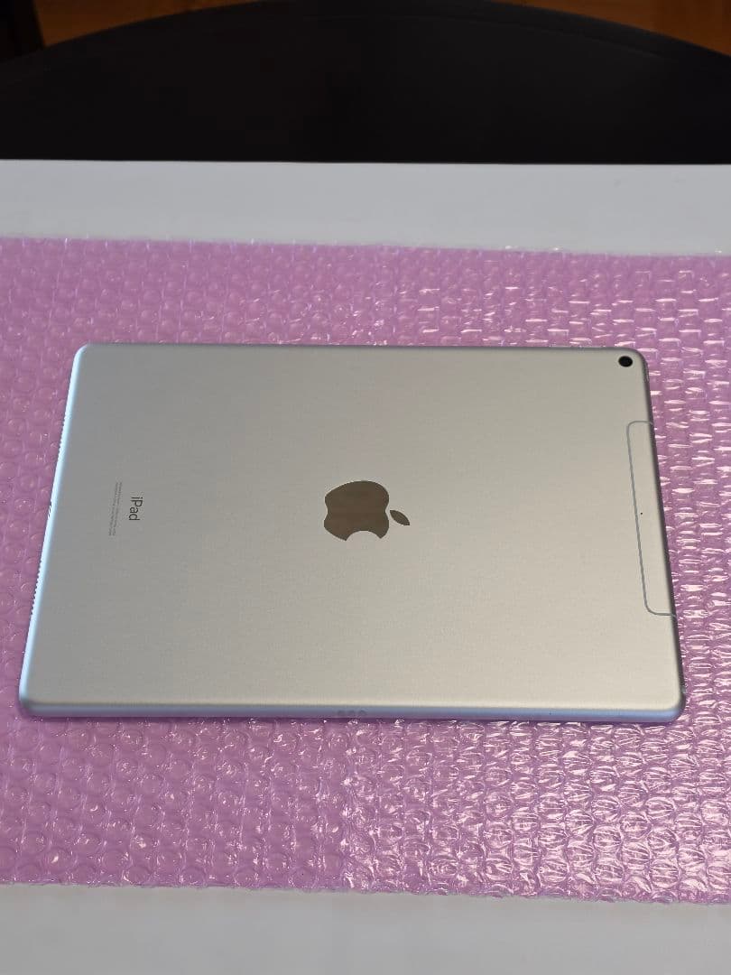 美品　iPad Air 第3世代　バッテリー良好　Wi-Fi+Cellular