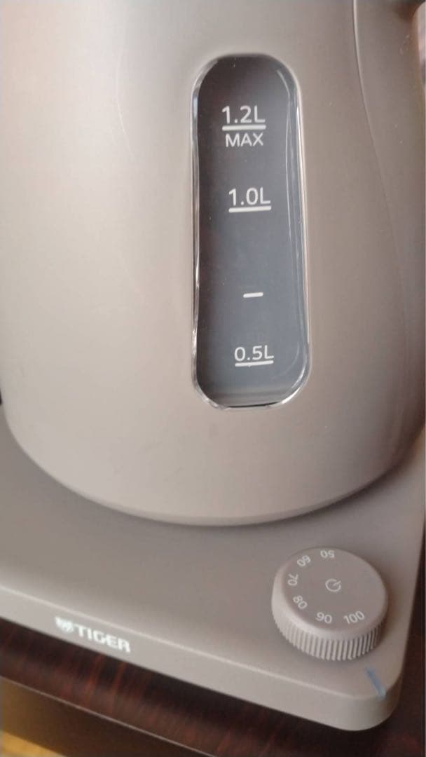 タイガー 蒸気レス電気ケトル 1.2L チェスナッツグレー PTV-A120
