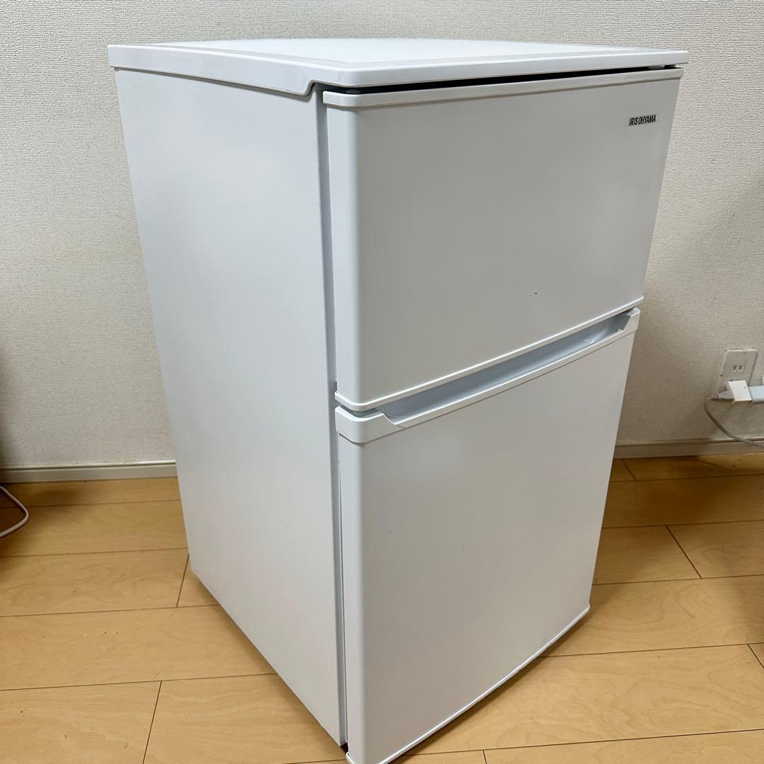 冷蔵庫 アイリス　一人暮らし 冷凍冷蔵庫 90L ノンフロンIRSD-9B-W