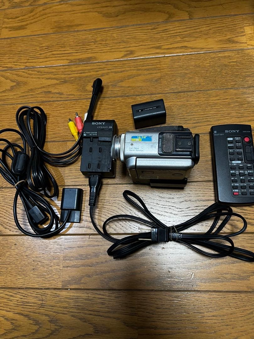 Sony DCR-PC5 ビデオカメラ 本体
