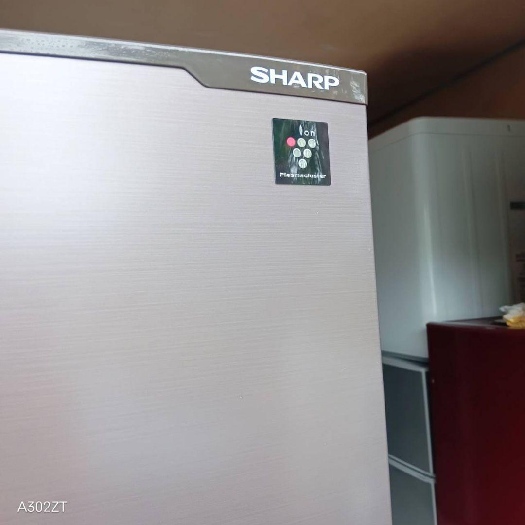E372 送料設置無料 SHARP　新生活応援　大型冷蔵庫　271L