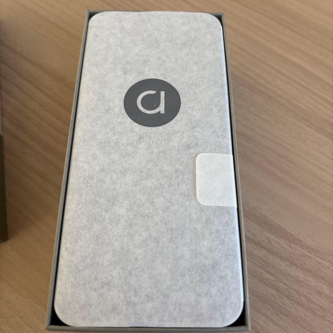 arrows Alpha ホワイト P8B M0001 JP