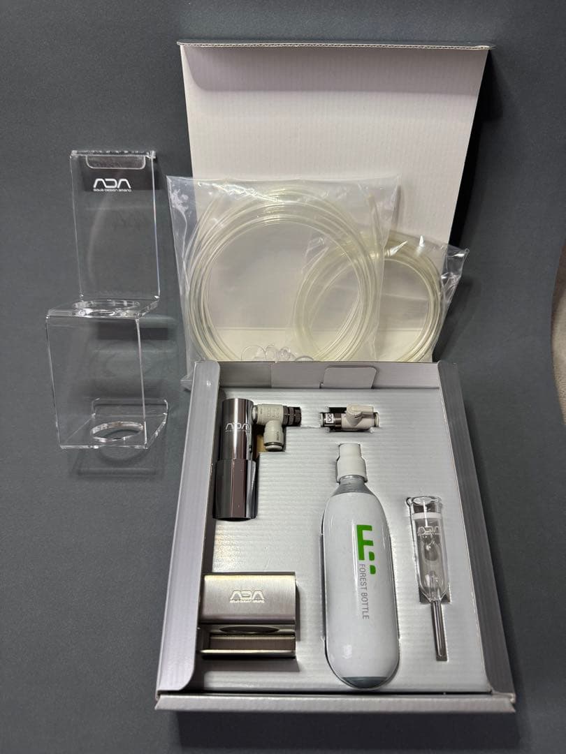 ADA CO2システム 初心者フルセット フォレストボトル付き カウンター付