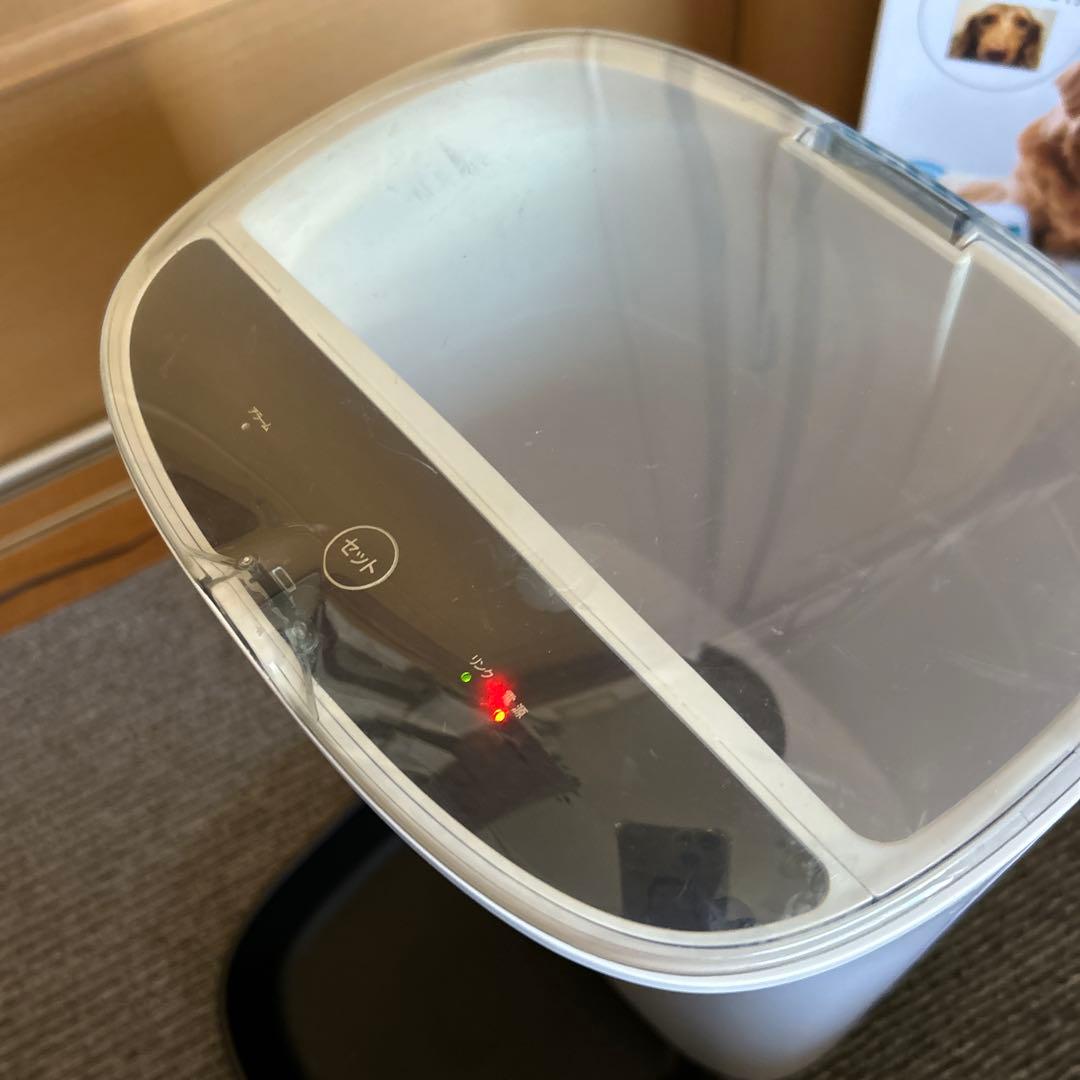 カリカリマシーンSP 自動給餌器　PF-103
