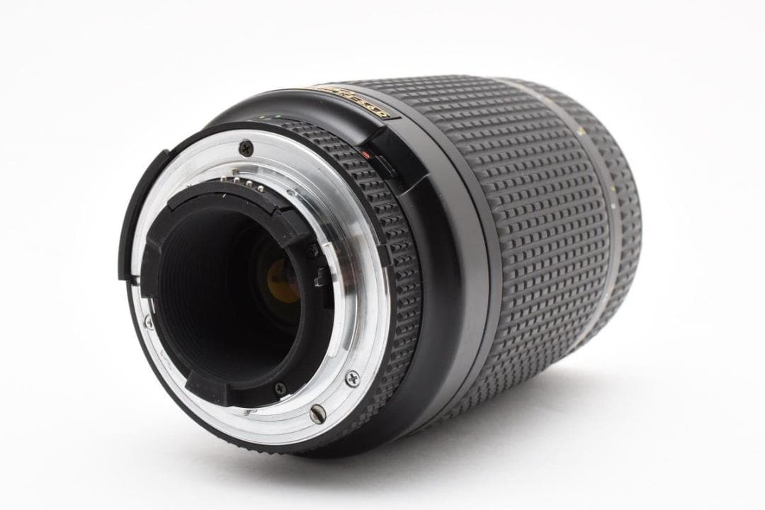 美品 Nikon AF NIKKOR 70-300mm F4-5.6 D ED