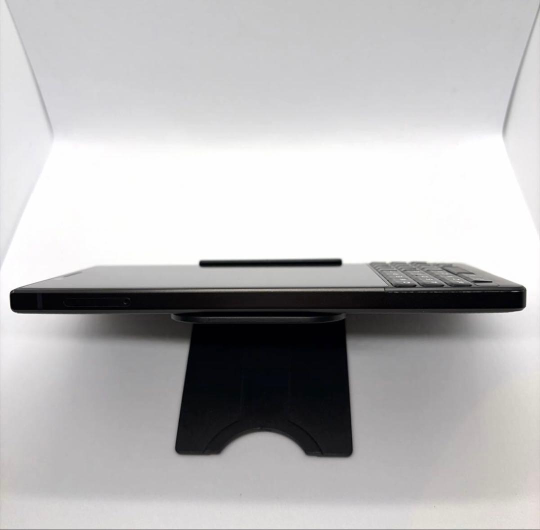 Blackberry Key2 BBF100-9 技適あり povo4G通話確認